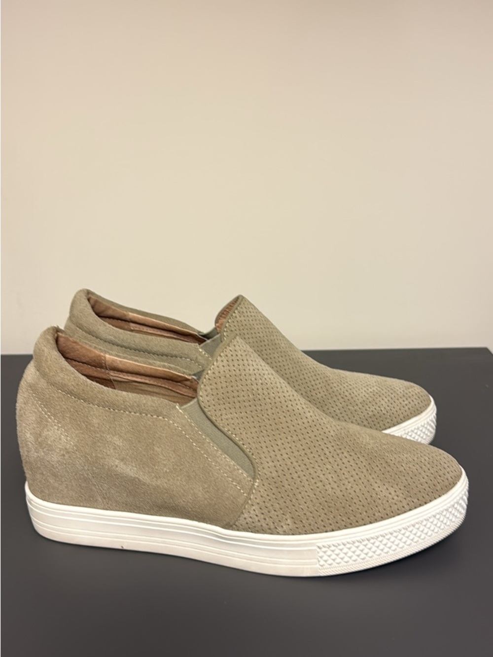 Caslon Tan Suede Slip-On Wedge Sneakers Size 8.5